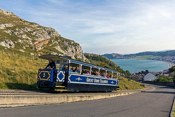 Bodlondeb Castle Bed & Breakfast { Central Llandudno} エクステリア 写真